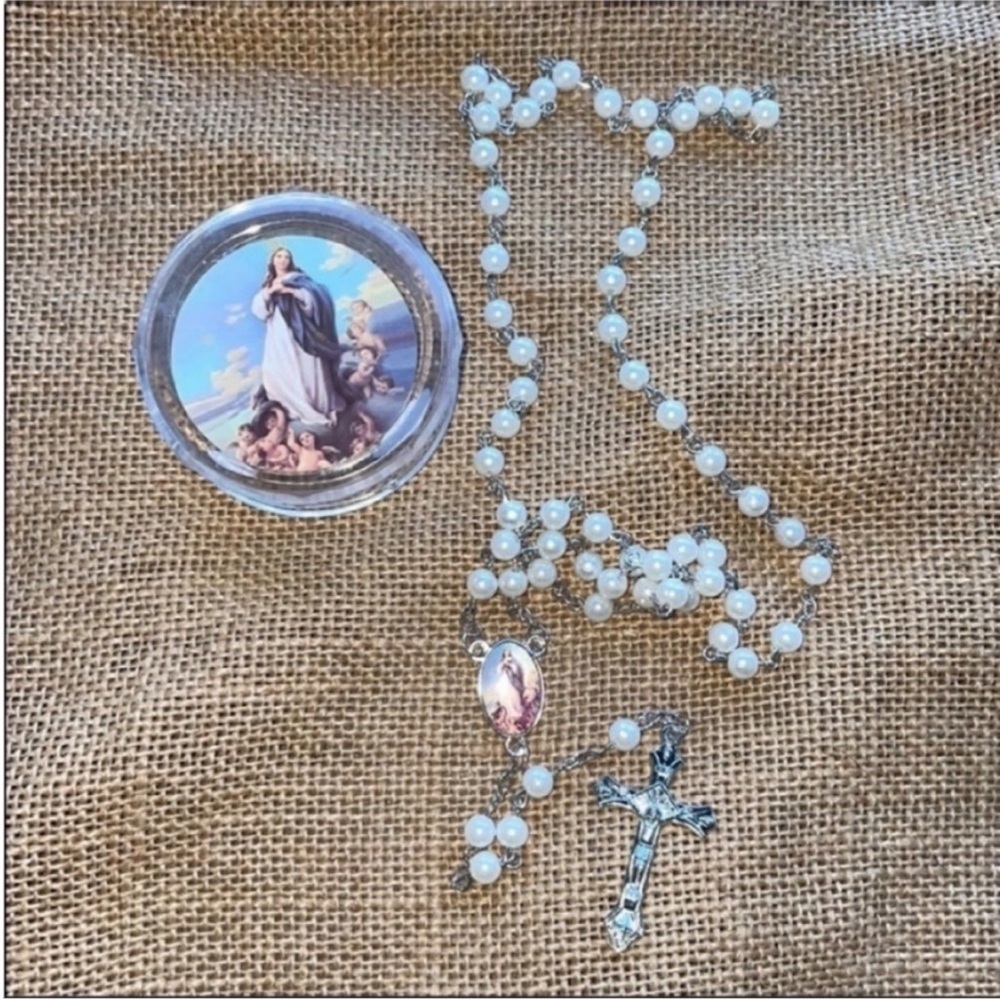 Guardian Angel Mary White Pearl rosary with case catholic Import New with Case